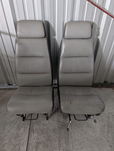 Cessna U206G Front Seats