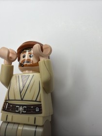 LEGO Star Wars Obi-Wan Kenobi w/ Headset sw0704 Minifigure 75135 (Damage)