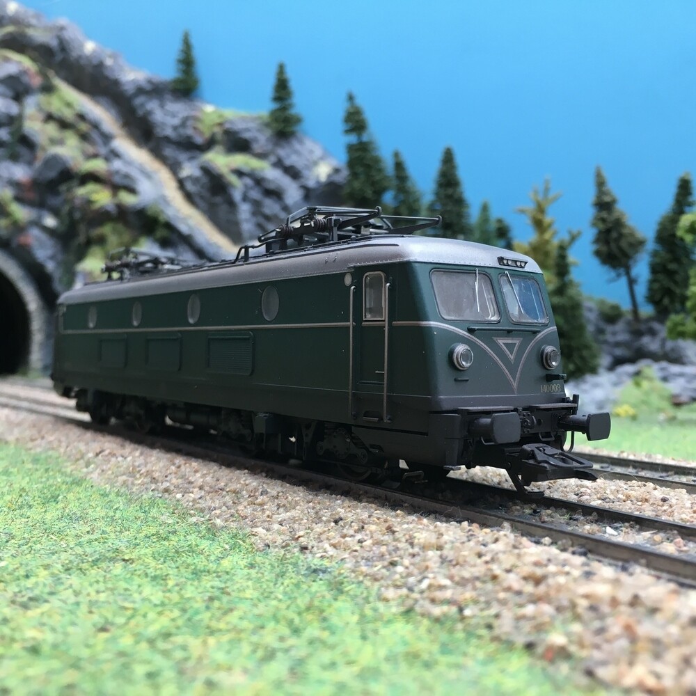 Locomotive S140 SNCB Ep III Digital Son 3RHO 187MARKLIN 37247 DEP170015 Locomotive S140 SNCB Ep III Digital Son 3RHO 187MARKLIN 37247 DEP170015
