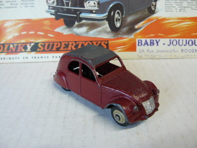 Dinky Toys - 1:43 - 2x Citroën 2CV no. 24T, no. 25D - Made - Catawiki