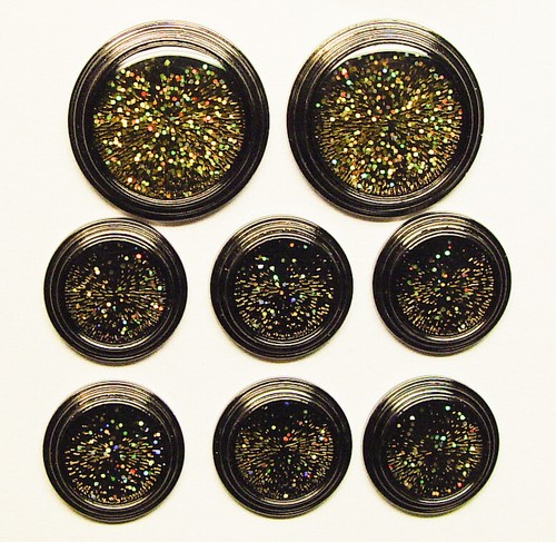 Unknown Brand Set of 8 Acrylic Face MultiColor Glitter Starburst Plastic Button - Picture 3 of 10