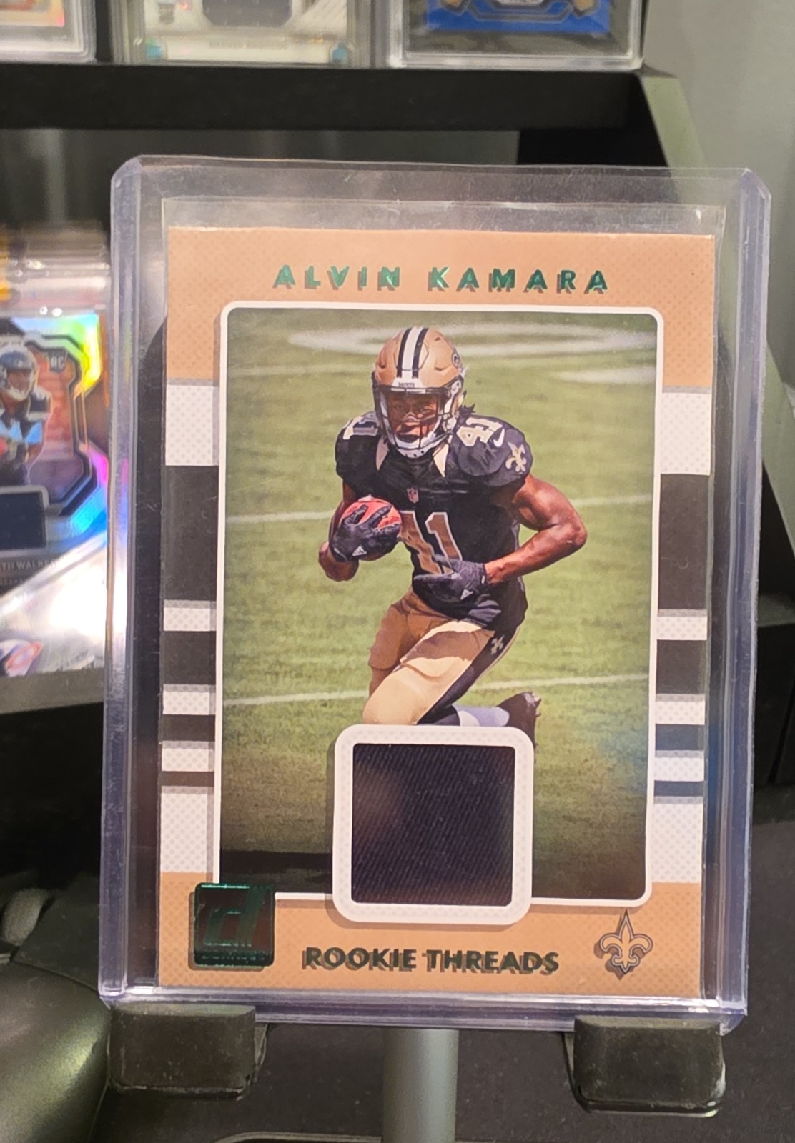 Alvin Kamara Panini Donruss Rookie Threads #17 Green