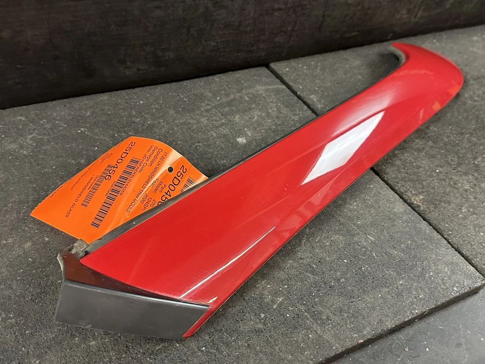 17-20 FIAT 124 SPIDER DRIVER IZQUIERDO LH MOLDURA PARABRISAS HIPNÓTICO ROJO PKM Foto 3 de 4