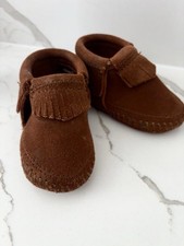 Minnetonka Brown Leather Moccasin Slippers Fringe Slip-On Baby/Toddler 2 1182