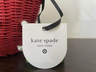 kate spade かごバッグ 　イチゴチャーム付き Kate Spade New York x Target Pearl Embellished Strawberry Basket