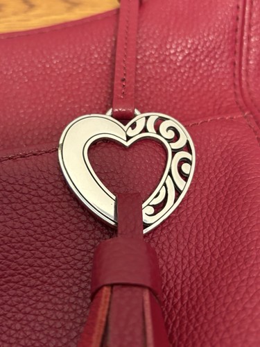 Borsa a mano Brighton Barbados pelle rossa ciottolata hobo nappa argento ferramenta cerniera - Foto 2 di 14