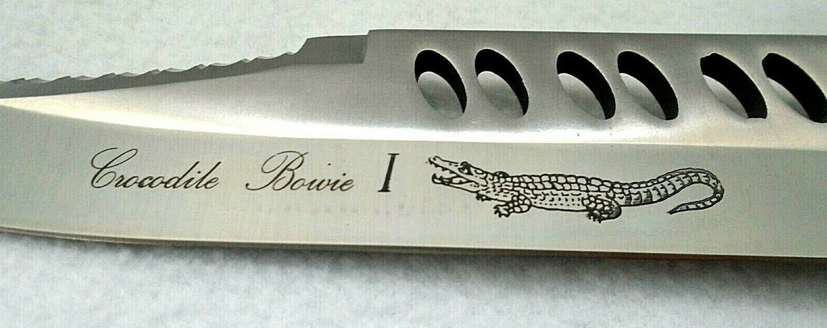 VINTAGE FROST CUTLERY CROCODILE BOWIE I FIXED BLACK BLADE VINTAGE FROST CUTLERY CROCODILE BOWIE I FIXED BLACK BLADE