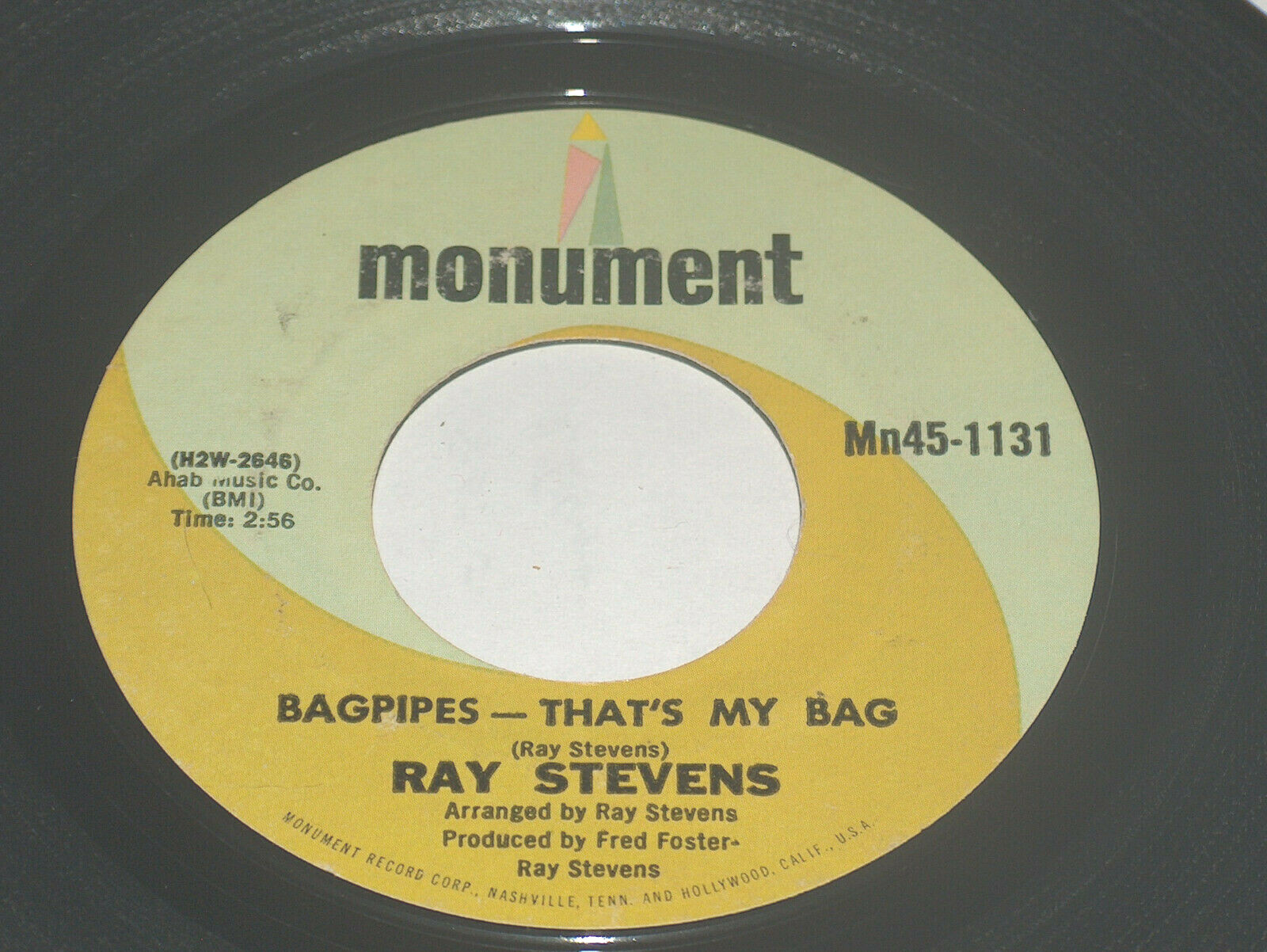 45 RPM Ray Stevens Gaitas Es Decir My Bolsa, Gitarzan Monumento Vinilo