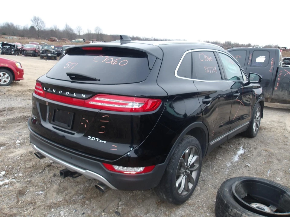 Conjunto de filtro de aire usado se adapta a: Lincoln MKC 2.0 2017 grado A Foto 4 de 4