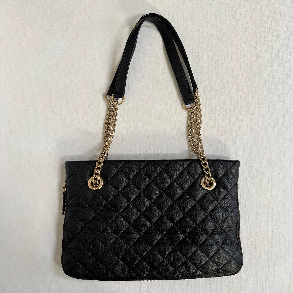 CALVIN KLEIN QUILTED LEATHER SHOULDER CHAIN BAG