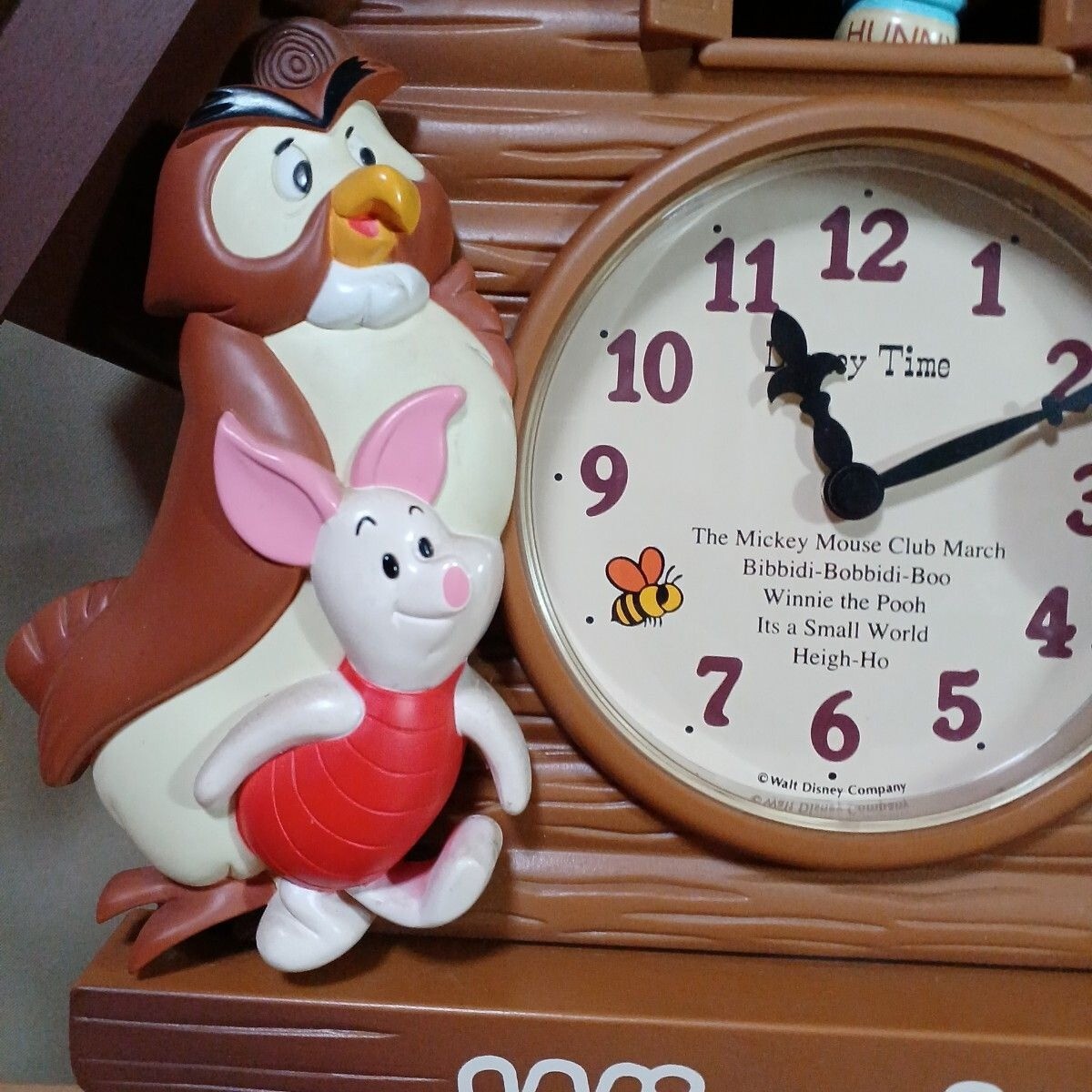 Winnie the Pooh Cuckoo Wall Clock Disney Time Musical Vintage