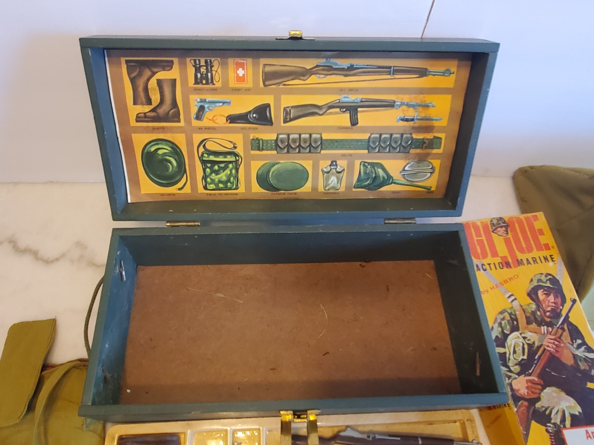 Vintage 1964 GI Joe Lot 2 Action Figures, Clothing, Accessories