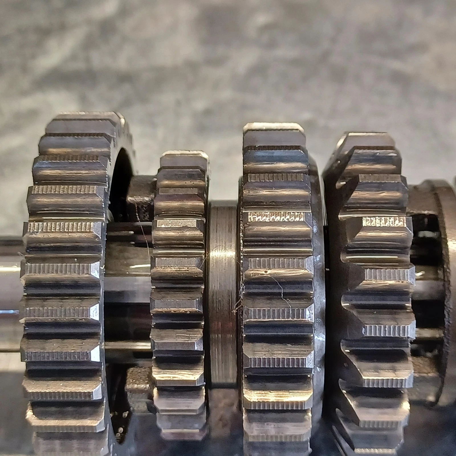 2000 Yamaha Yz80 Transmission Counter Shaft