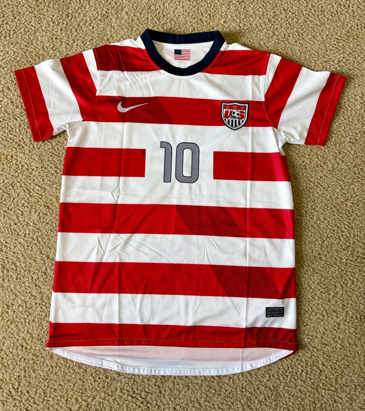 USA USMNT 2012/2013 "Waldo" Nike Landon Donovan #10 Jersey/Kit Large/L