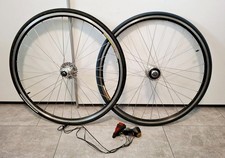 Paar Rennrad Felgen Mavic CXP22 28 Zoll Inkl. Nabendynamo & 10-Fach Kassette