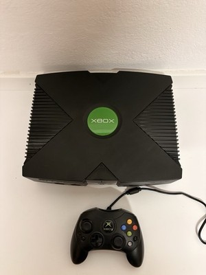 Microsoft Xbox Original Konsole (2002) + Controller   ungetestet