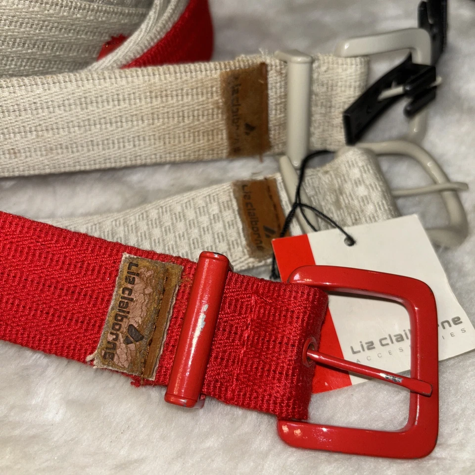 Liz Claiborne 复古 3 件装编织尼龙皮带金属扣红色、白色、米色 — 第 4/4 张图片