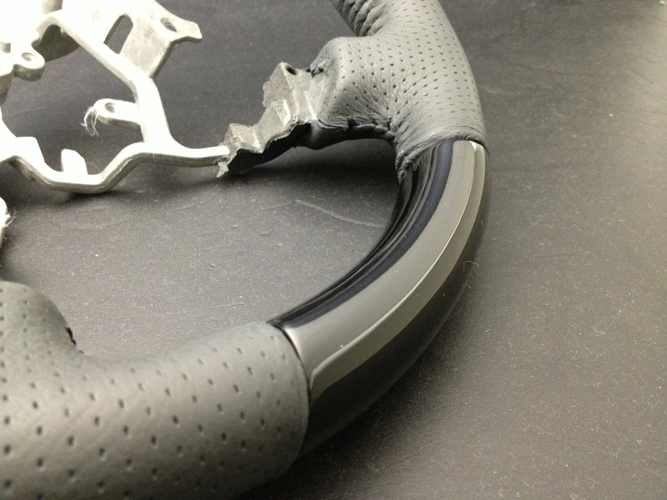 Toyota TUNDRA 2003-2007 Madera Negra PIANO Cuero Genuino Volante-DEPORTIVO Foto 4 de 4