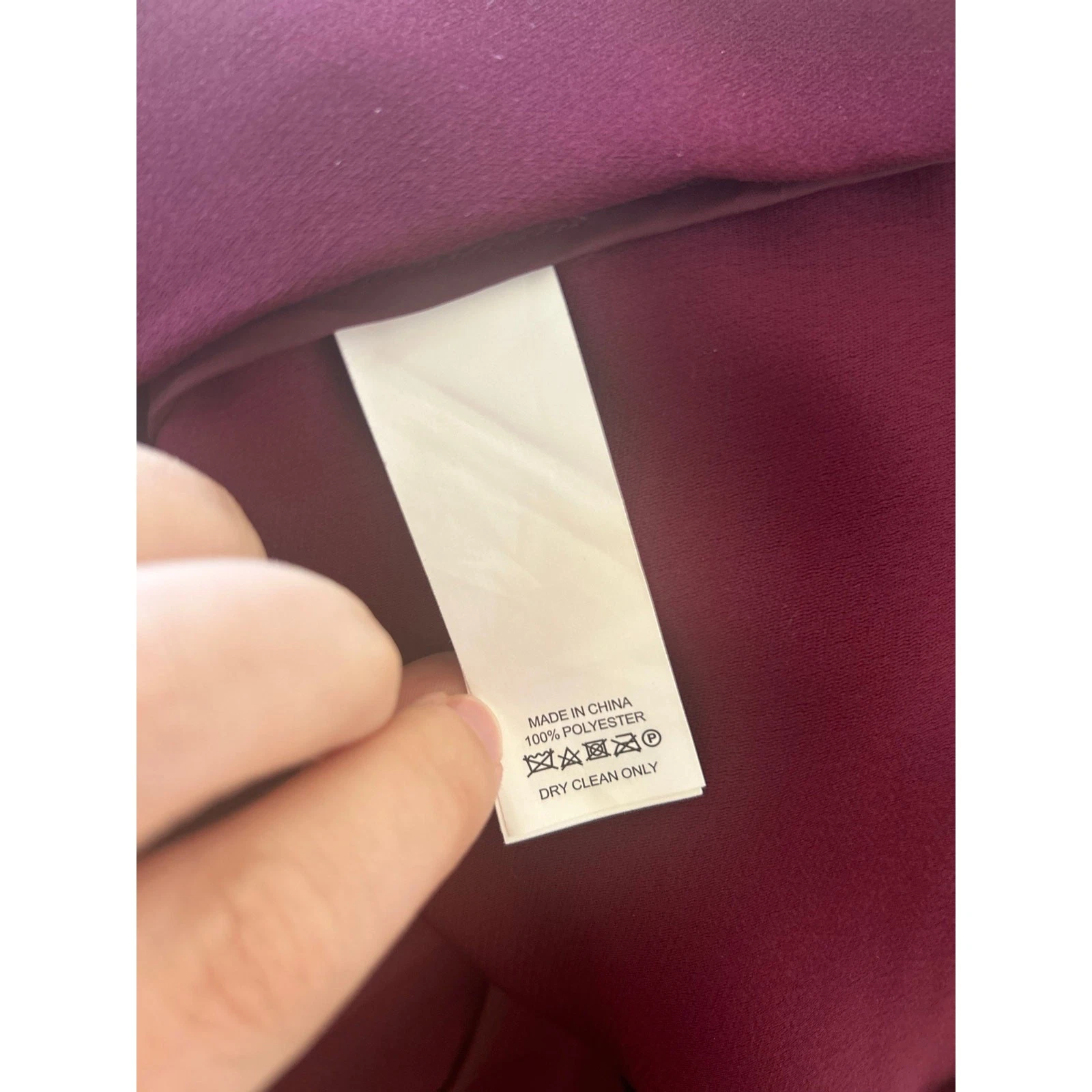 Abito Kate Spade rosso bordeaux in crepe finto collo con volant a tubino