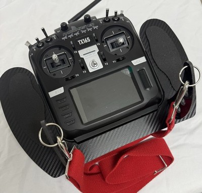 Senderpult 2.0  für Radiomaster TX16S  In Carbon Optik