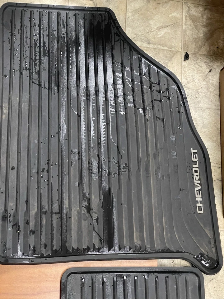 Oem All Weather Mats 18-24 Chevrolet Traverse Front,back,3rd Row - Image 3 of 4