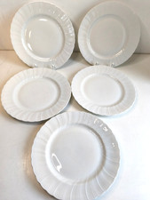 5 Assiettes plate Bernardaud B
