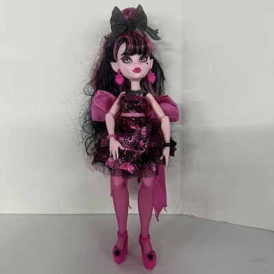Monster High Draculaura Doll Monster Ball