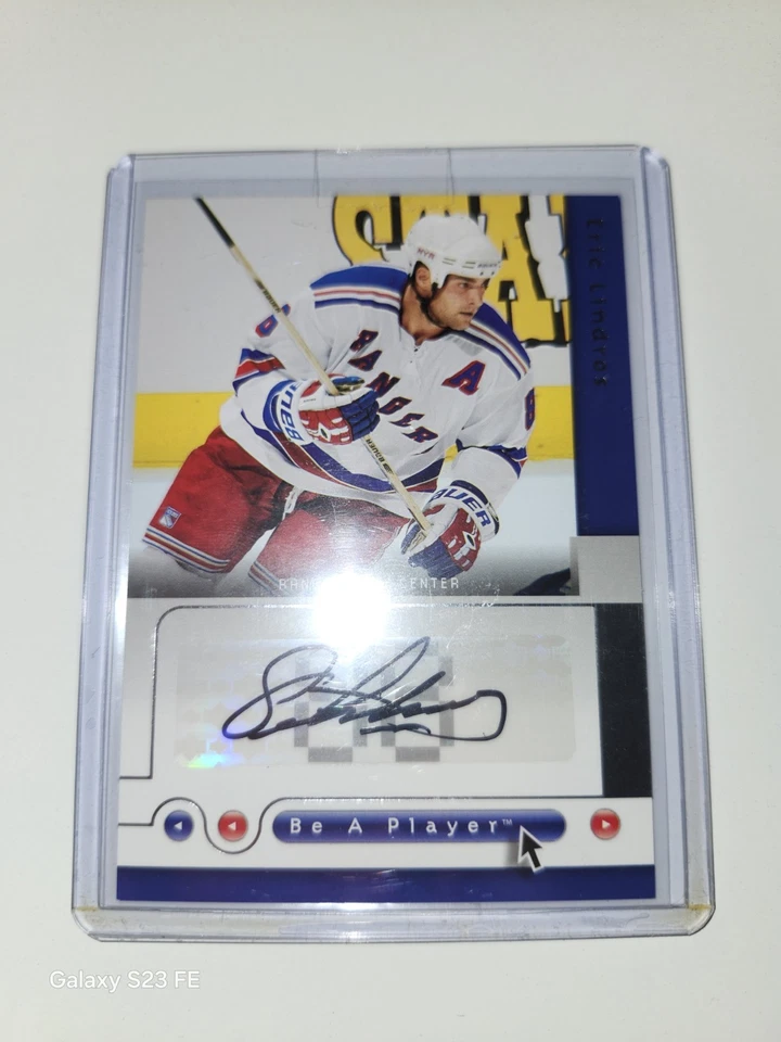 Eric Lindros 3 card Auto Lot! Pinnacle BAP Silver Die Cut/ Donruss Elite/ UD BAP - Image 2 of 4