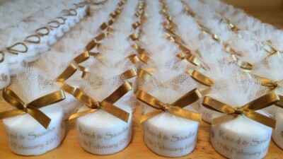 Personalisierte Kerze Teelicht Hochzeit Gastgeschenke in Gold (100er Set)