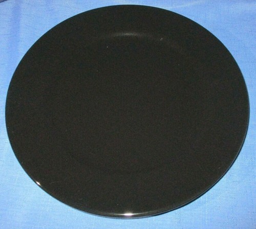 Waechtersbach Germany 10.75" Black Ceramic Dinner Plate-Collectible & Versatile - 第 1/2 張圖片