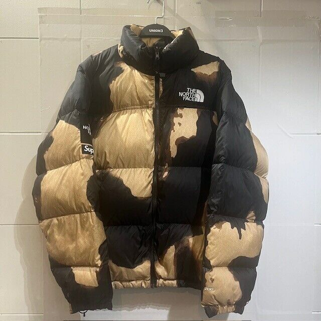 Supreme X THE NORTH FACE 21AW Bleached Denim Print Nuptse Supreme X THE NORTH FACE 21AW Bleached Denim Print Nuptse