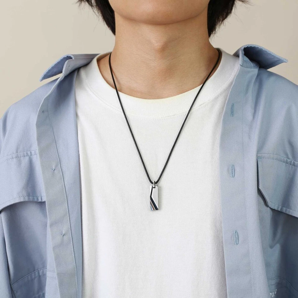 Collar de compromiso colgante cuadrado de plata de carburo de tungsteno con cuerda de cera de 60+5 cm para hombre Foto 2 de 4