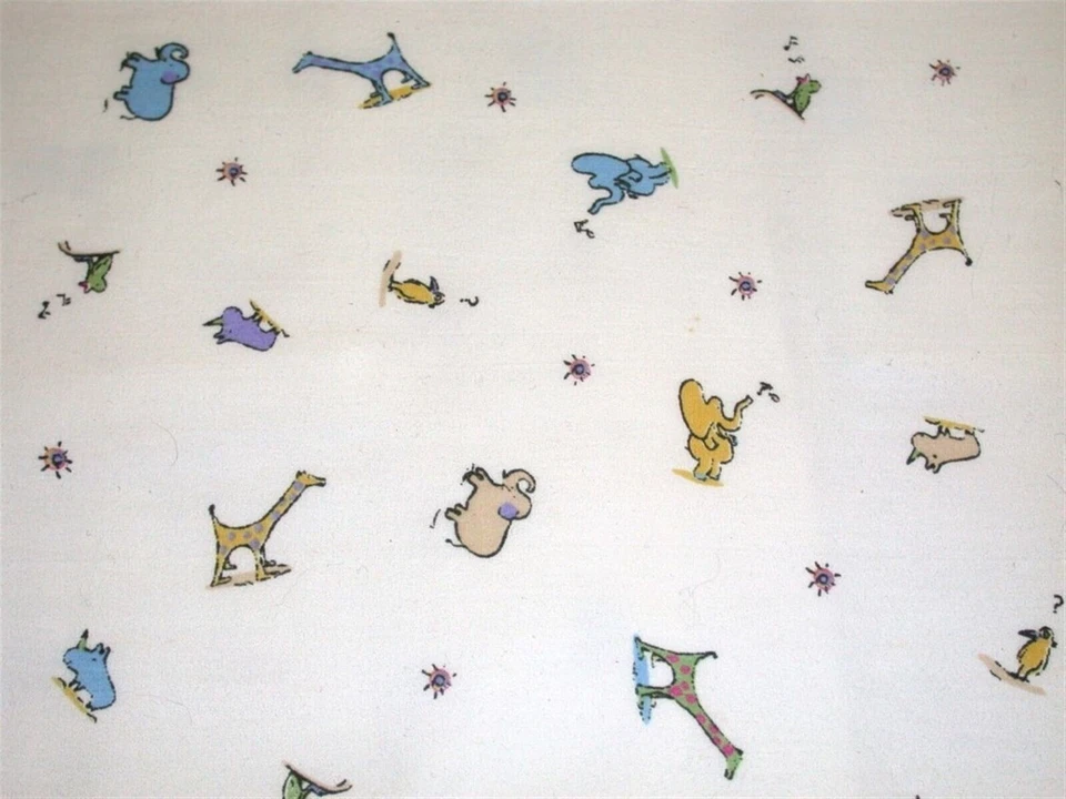 Cenefa para animales de guardería ~ blanca multi ~ 22 x 86 Foto 2 de 2