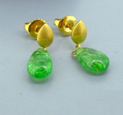 18k Yellow Gold Matte Green Emerald Butterfly Backs Drop Earrings - Picture 2 of 4