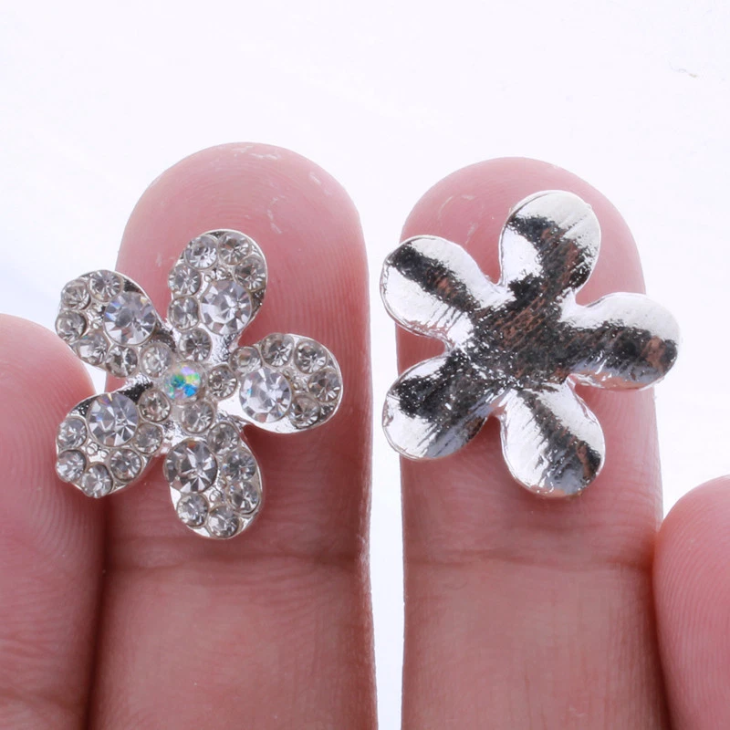 30PCS 18MM Chic Clear Rhinestone Crystal Buttons For Wedding Invitation - Image 3 of 4