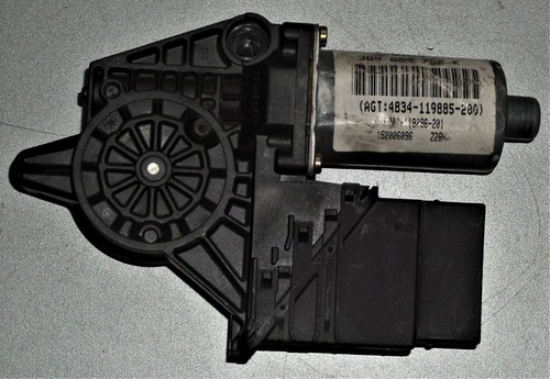 VW Passat 3B Fensterhebermotor Fensterheber EFH Motor hinten rechts 3B9839752K
