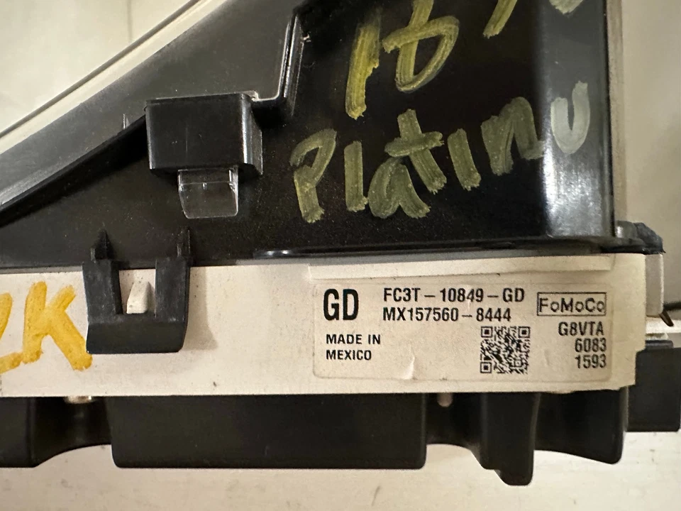 Cuadro de instrumentos velocímetro Ford F350SD/F250SD 2016 6,2 L 22.829 millas gas Foto 3 de 3