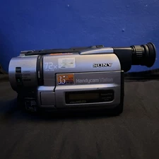 Sony Handycam CCD-TRV85 NTSC Hi8 Camcorder w/Nightshot - FOR PARTS