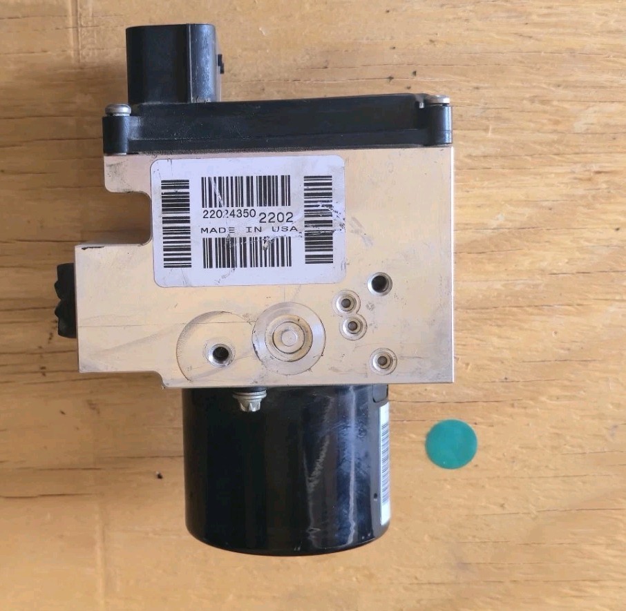 2012 Dodge Ram 1500 Pickup ABS Anti-Lock Brake Pump Control Module P04779842AB