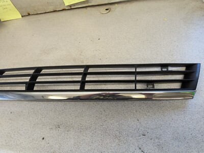 ジャガー　XJS フロントグリル　1994 1992 1993 1994 1995 1996 Jaguar XJS Upper Front Grille No Broken