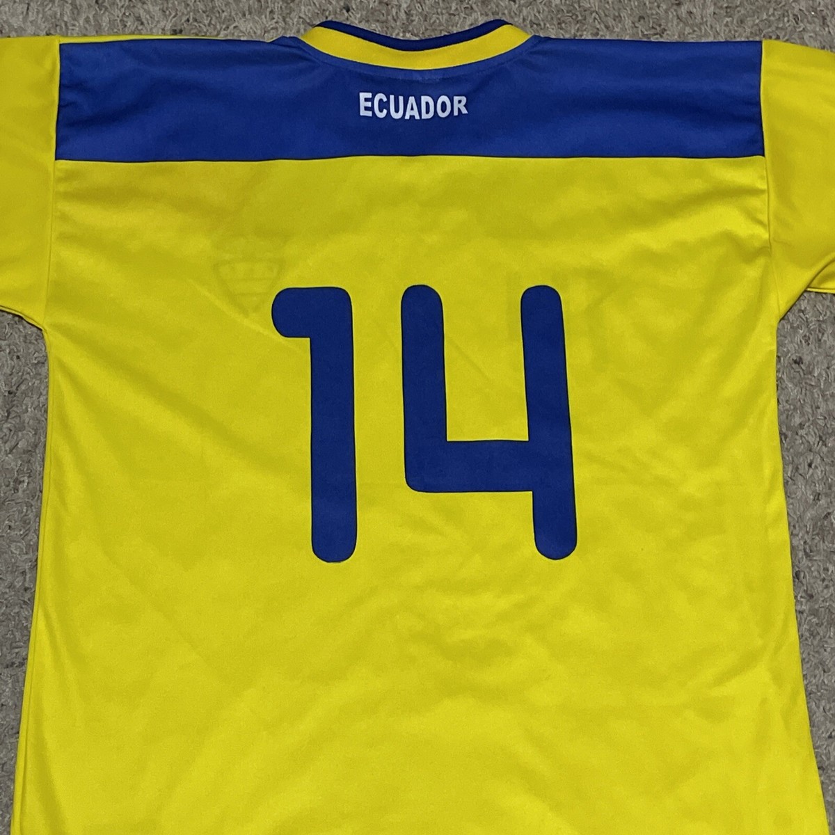 ECUADOR yellow Marathon soccer jersey FEF futbol FIFA World
