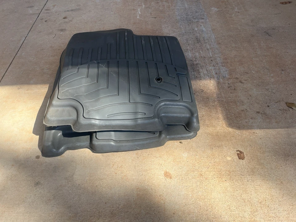 WeatherTech FloorLiner 适用于福特 Edge / 林肯 MKX 2007 - 2010 脚垫 灰色 — 第 3/4 张图片