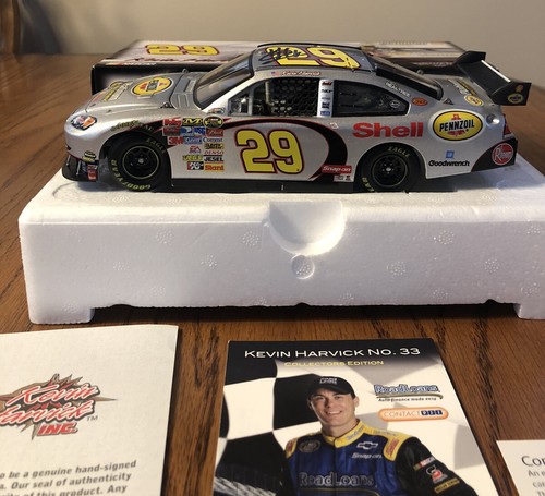 Kevin Harvick #29 Pennzoil AUTOGRAPHED 2007 Monte Carlo SS COT 1:24 scale 1/2700 - Picture 5 of 12
