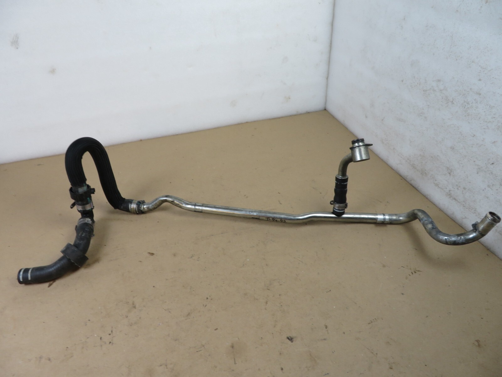 2014-2017 MASERATI GHIBLI SQ4 3.0L V6 ENGINE COOLANT HOSE TUBE LINE PIPE OEM