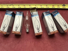  0782. Decorative Bulb 25W Clear Flame tip Candelabra Base - Lot of 5