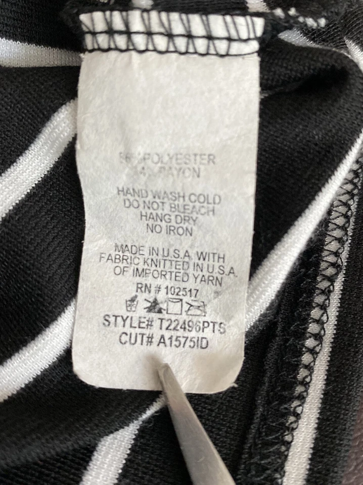 Juniors Crop Top Striped Shirt Black White Stripes Lace Cut Out Large Made USA - Image 4 of 4