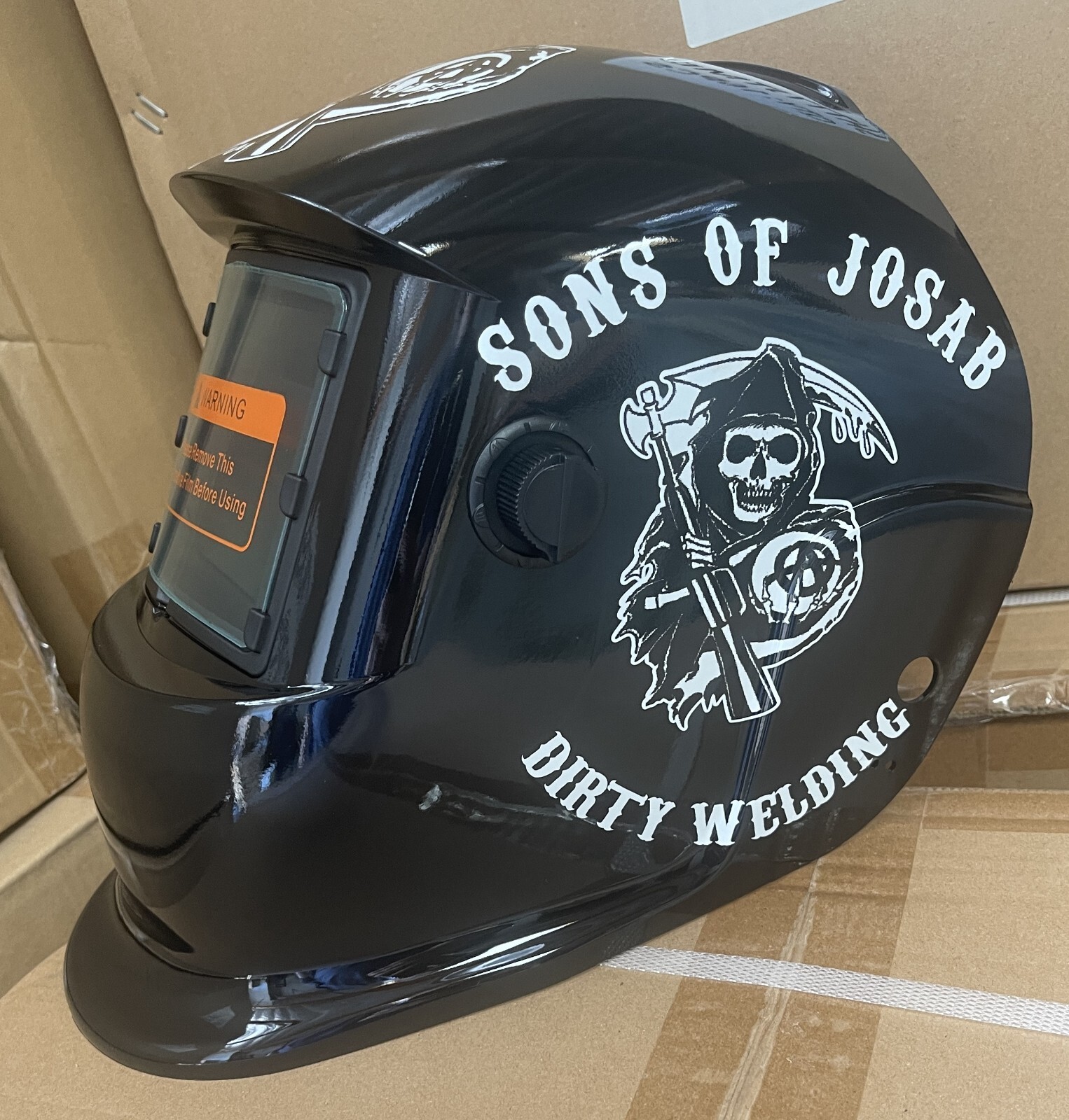 DWBD true color Solar Auto Darkening Welding/grinding  Helmet  certified hood