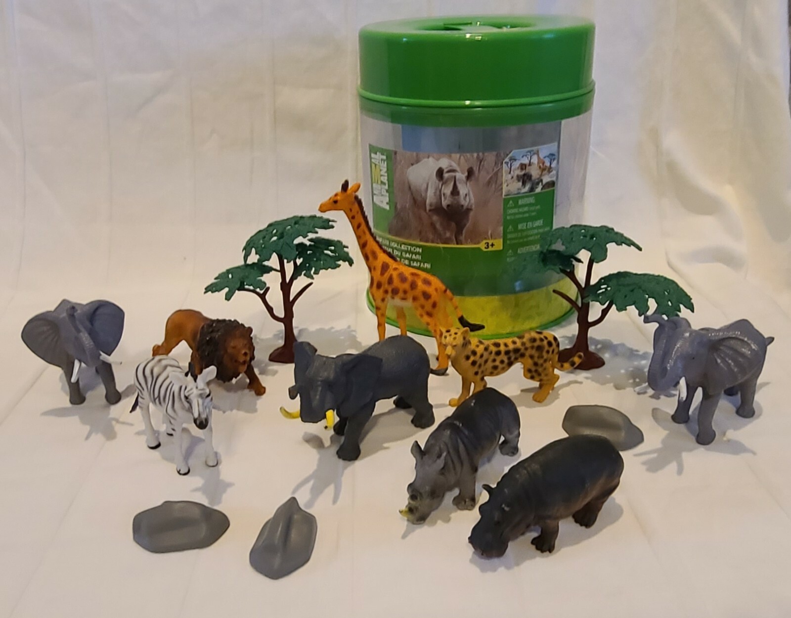 animal planet dinosaurs in a storage bucket