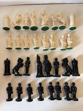 Dekoratives Schachspiel Schachfiguren Kunstst...