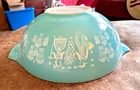 Vintage Pyrex Amish Butterprint Bowl Cinderella Turquoise & White 4 Quart #444